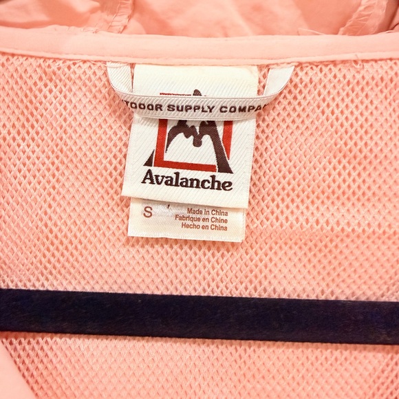 Avalanche Pink Lightweight Hooded Windbreaker Jacket • Zip Pockets • Size S - Picture 5 of 14